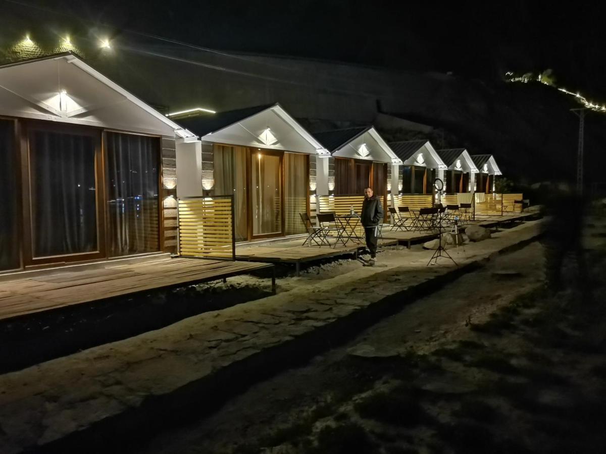 Horizon Resort Attabad Lake Hunza Karimabad  Экстерьер фото