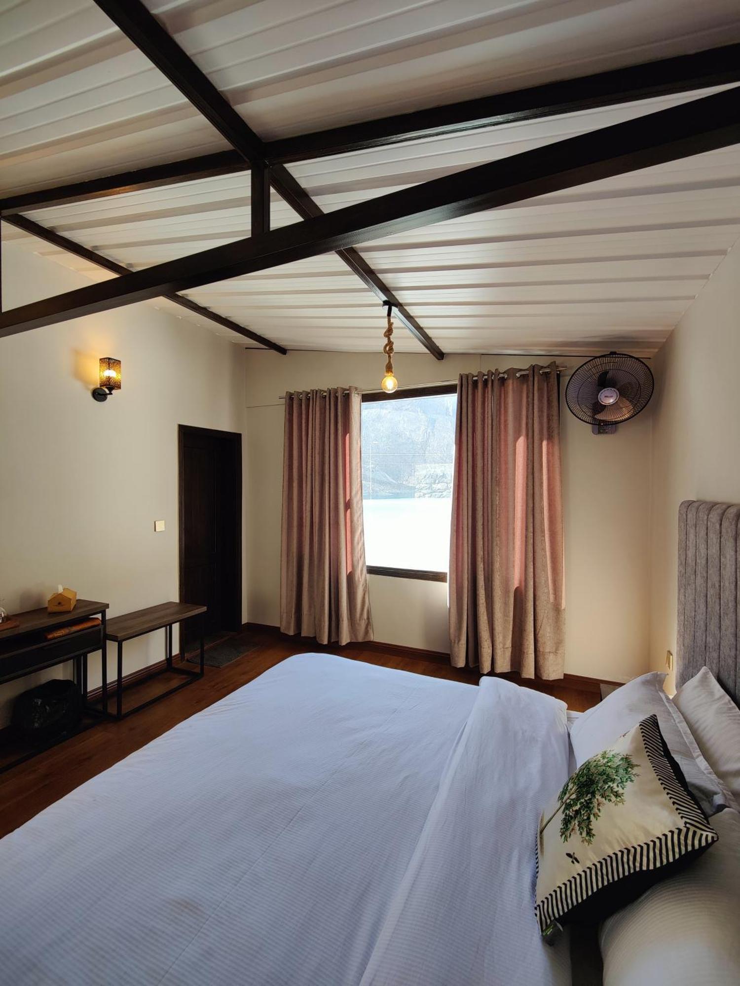 Horizon Resort Attabad Lake Hunza Karimabad  Экстерьер фото