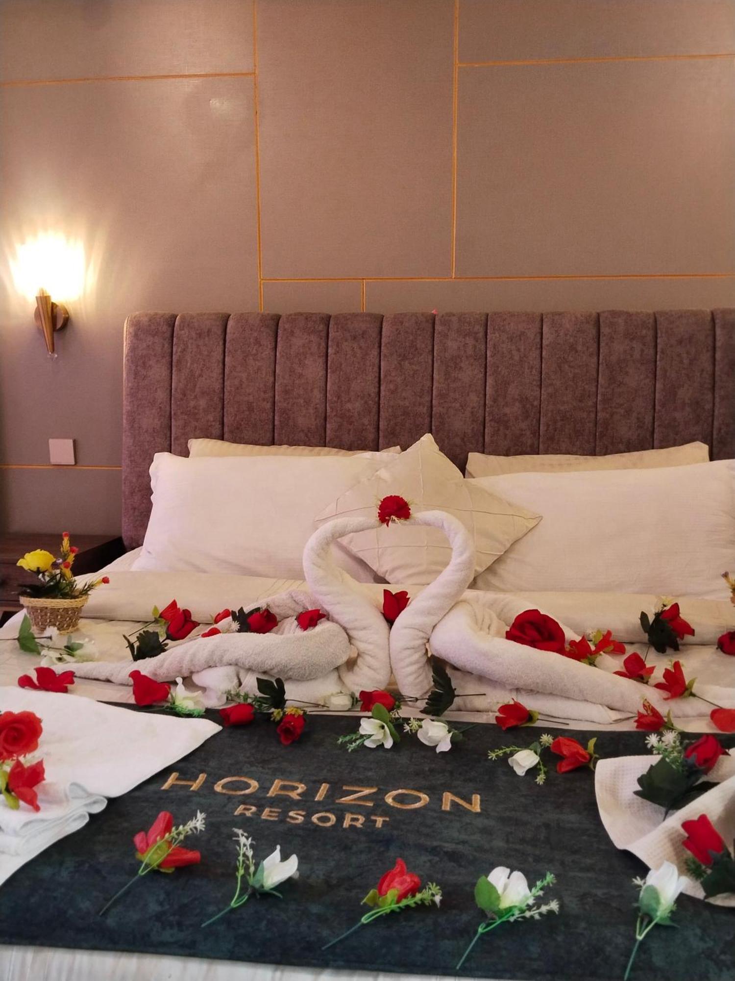 Horizon Resort Attabad Lake Hunza Karimabad  Экстерьер фото